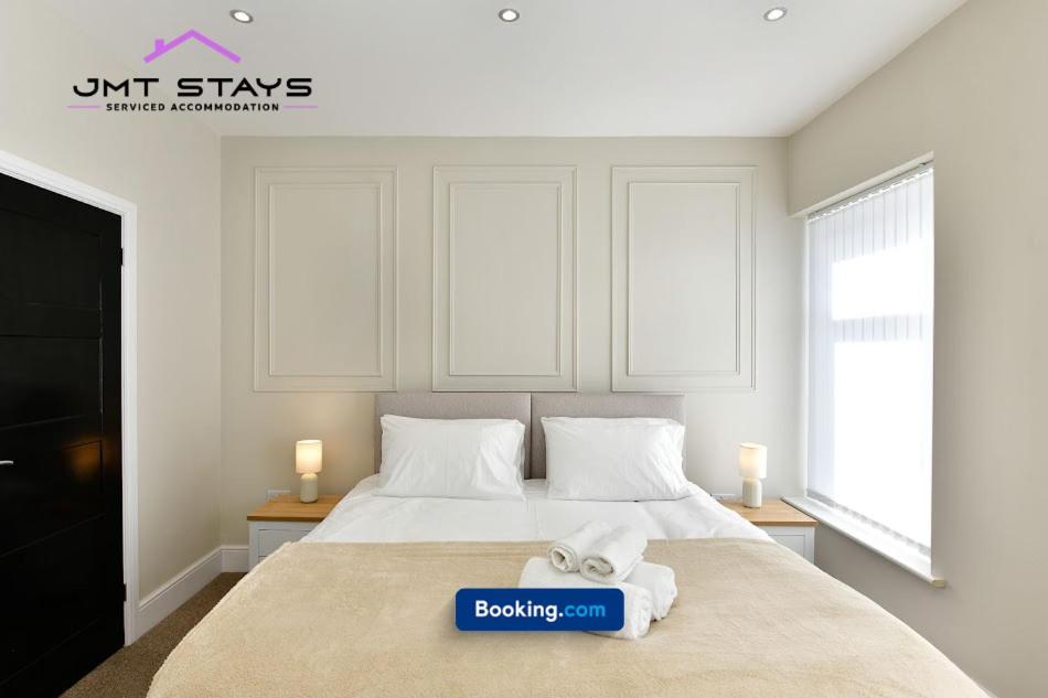 Apartment Premium Offer For Extended By Jmt L Short Lets And Serviced L With Private Parking Swansea