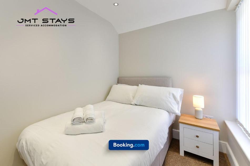 Premium Offer For Extended By Jmt L Short Lets And Serviced L With Private Parking Apartment Swansea